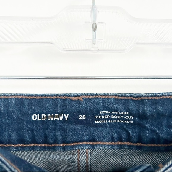 NEW Old Navy Extra High Rise Kicker Boot-Cut Dark Wash Jeans Plus Size 28 - Picture 6 of 8